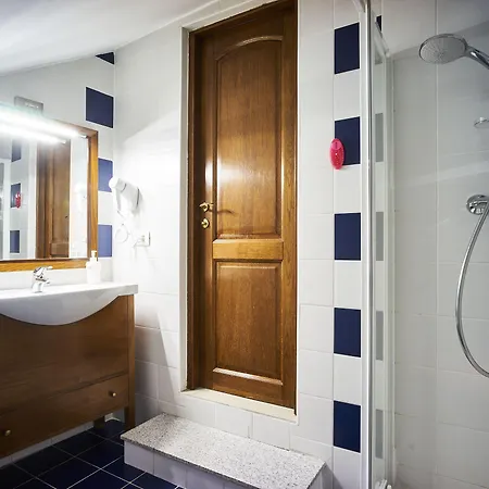 Cozy Attic V Apartment Bukarest